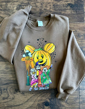 Load image into Gallery viewer, Sistas Sweathshirt